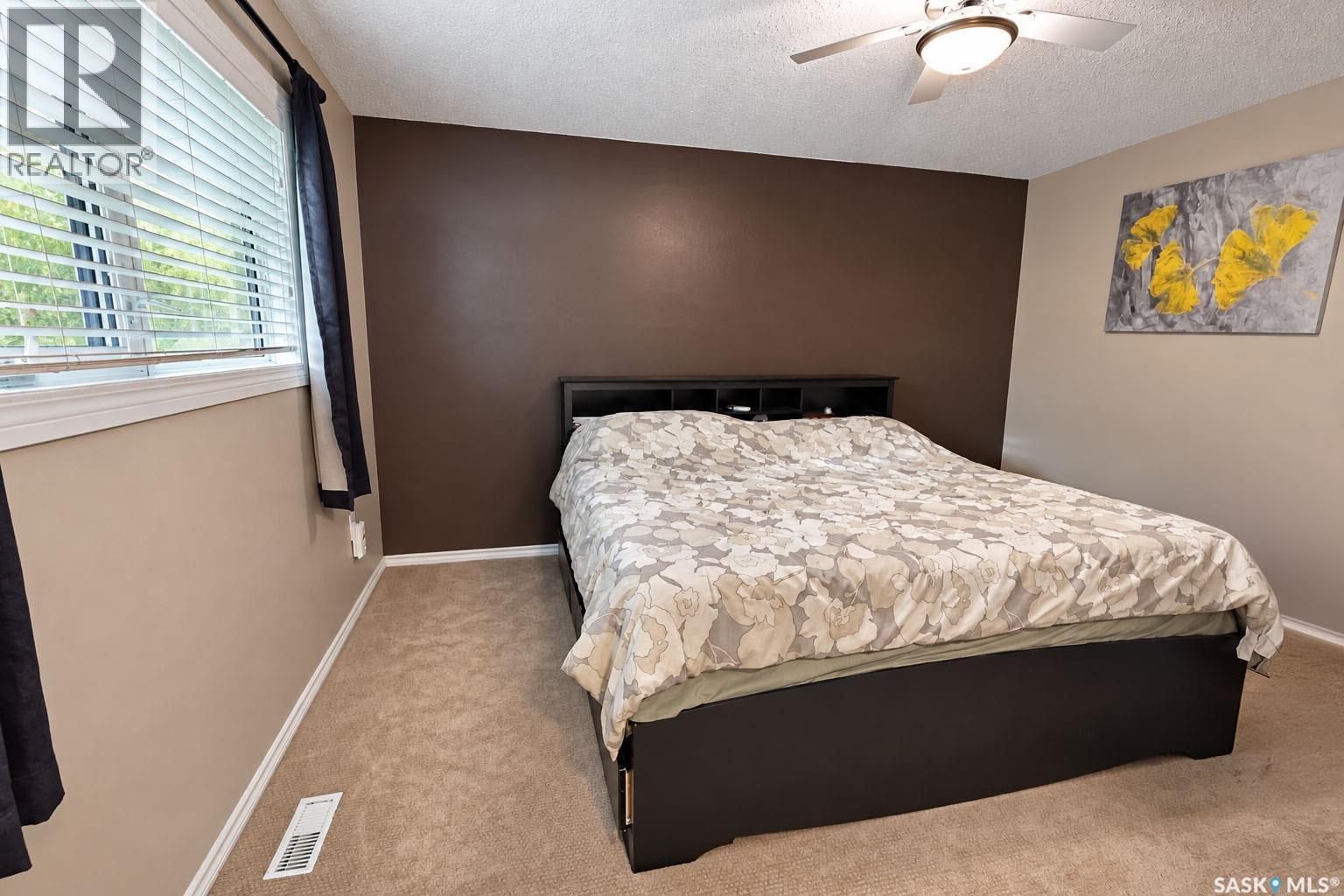 3391 Dent CRESCENT - 23