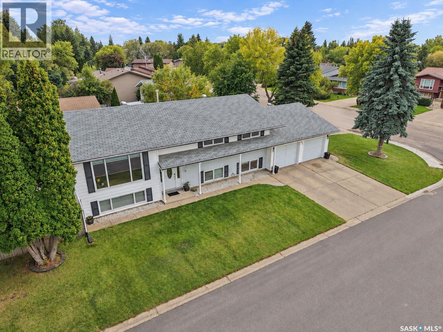 3391 Dent CRESCENT - 42