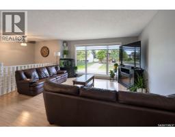 Foyer - 3391 Dent Crescent, Prince Albert, SK S6V7H8 Photo 6