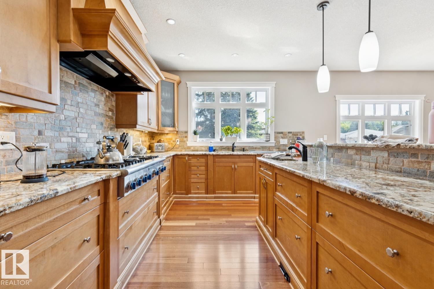 5 Riverside Cr NW, Crestwood — photo 12 of 30