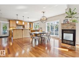 Mud room - 5 Riverside Cr Nw, Edmonton, AB T5N3M4 Photo 14