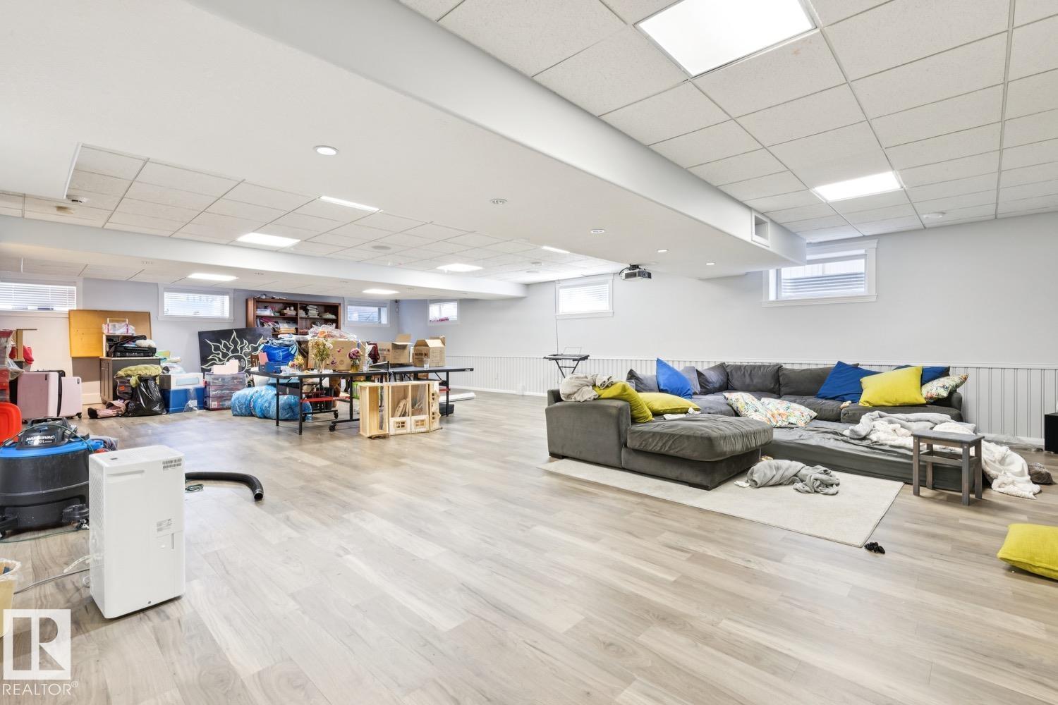 5 RIVERSIDE CR NW - 51
