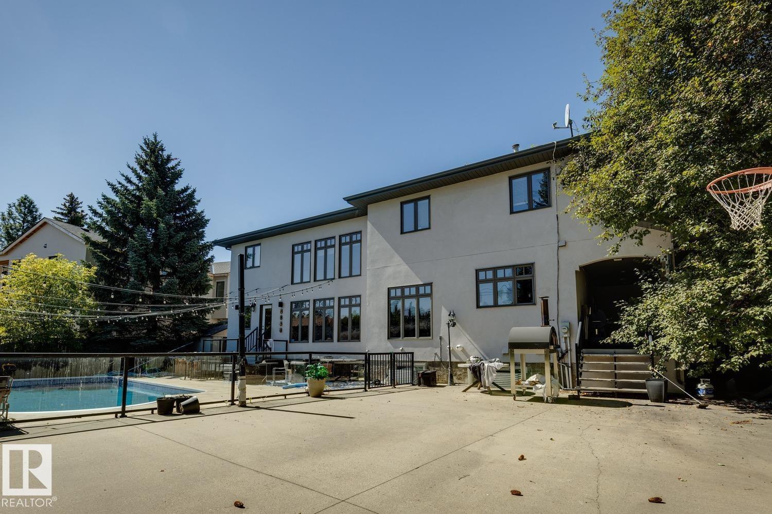 5 RIVERSIDE CR NW - 57