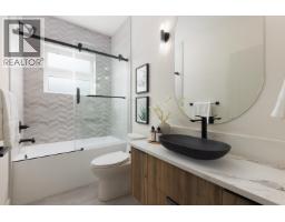 2066 E 1st Avenue, Vancouver, BC V5N1B5 Photo 13