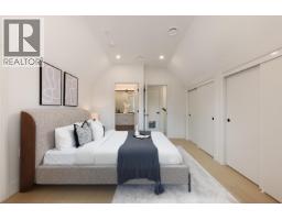 2068 E 1st Avenue, Vancouver, BC V5N1B5 Photo 17