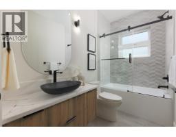2068 E 1st Avenue, Vancouver, BC V5N1B5 Photo 12