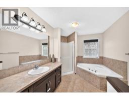 27 Pantego Way Nw, Calgary, AB T3K0C3 Photo 27