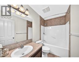 27 Pantego Way Nw, Calgary, AB T3K0C3 Photo 32