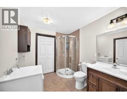 27 Pantego Way Nw, Calgary, AB T3K0C3 Photo 35