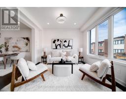 42 Dariole Drive, Richmond Hill, ON L4E0Z2 Photo 9