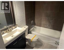3315 56 Street Ne, Calgary, AB T2E8Y9 Photo 10