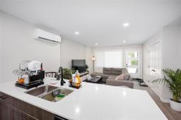 Living room - 769 Scotland Avenue, Winnipeg, MB R3M1W8 Photo 6