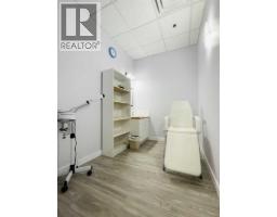 1623 Centre Street Nw, Calgary, AB T2E8S7 Photo 11