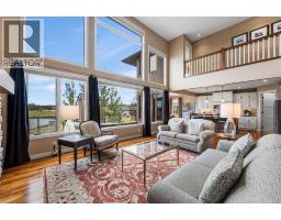 4pc Bathroom - 216 Montclair Place, Cochrane Lake, AB T4C0A8 Photo 10