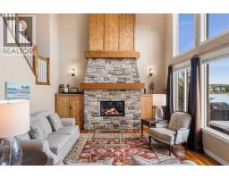Living room - 216 Montclair Place, Cochrane Lake, AB T4C0A8 Photo 7