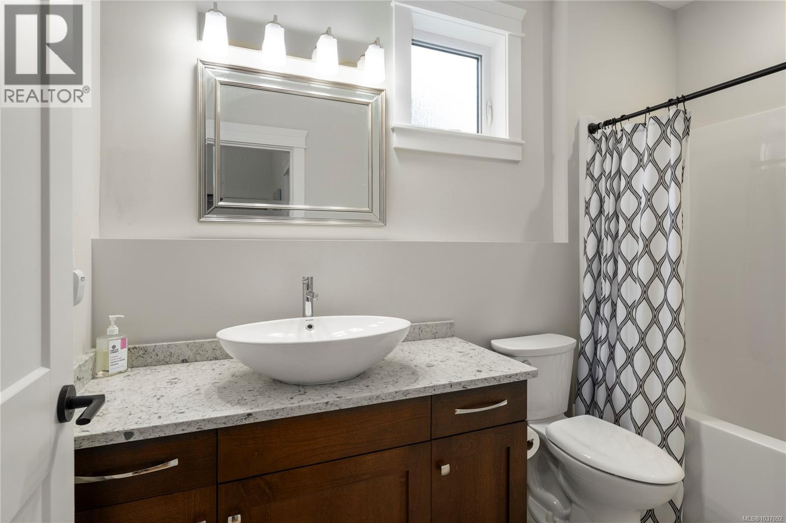 5217 Norton Rd - Image 40