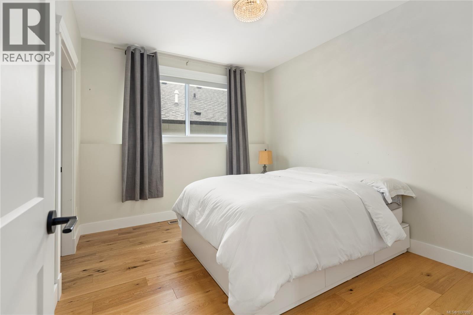 5217 Norton Rd - Image 39