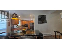 13 Ridgeburn Gate, Ottawa, ON K1B4C7 Photo 11