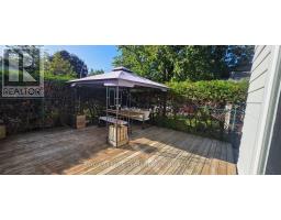 13 Ridgeburn Gate, Ottawa, ON K1B4C7 Photo 8