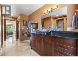 1321 Clear View Pl, Comox, BC V9M3R3 Photo 24