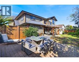 1321 Clear View Pl, Comox, BC V9M3R3 Photo 39