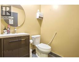 304 10 Street Nw, Calgary, AB T2N1V8 Photo 11