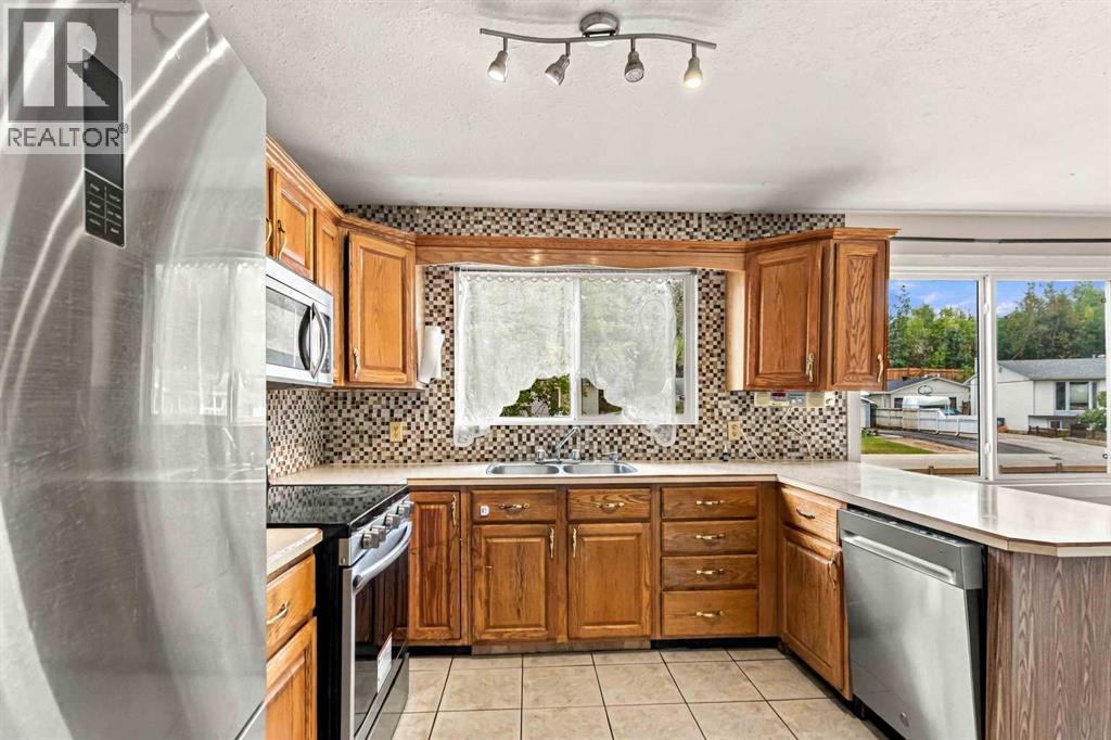 34 Alberta Drive, Fort McMurray