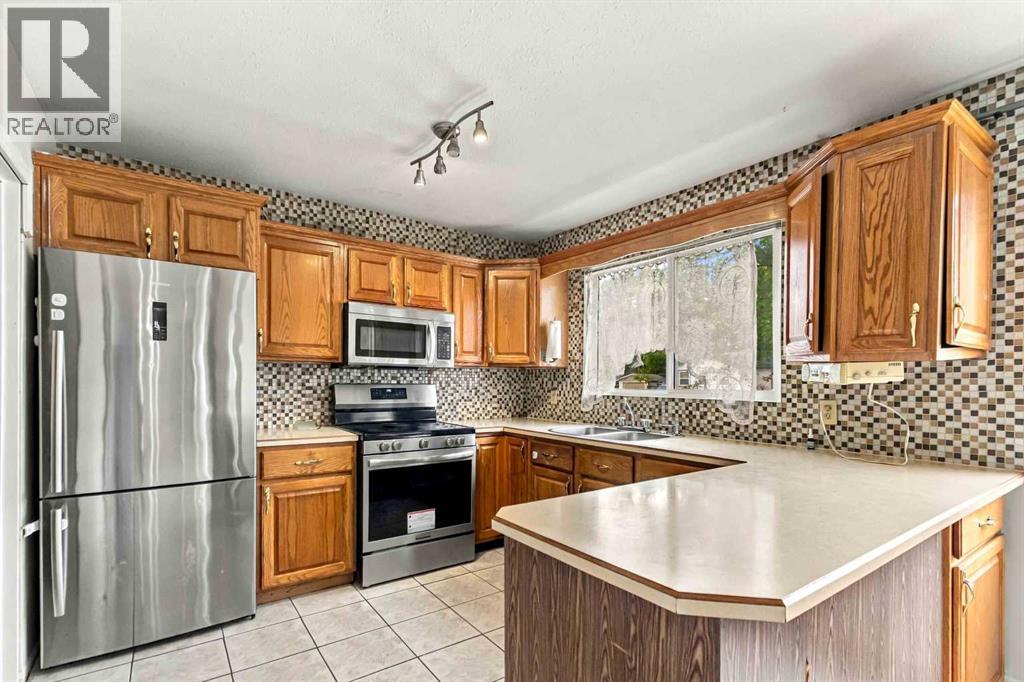 34 Alberta Drive, Fort McMurray