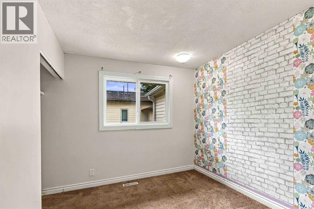 34 Alberta Drive, Fort McMurray