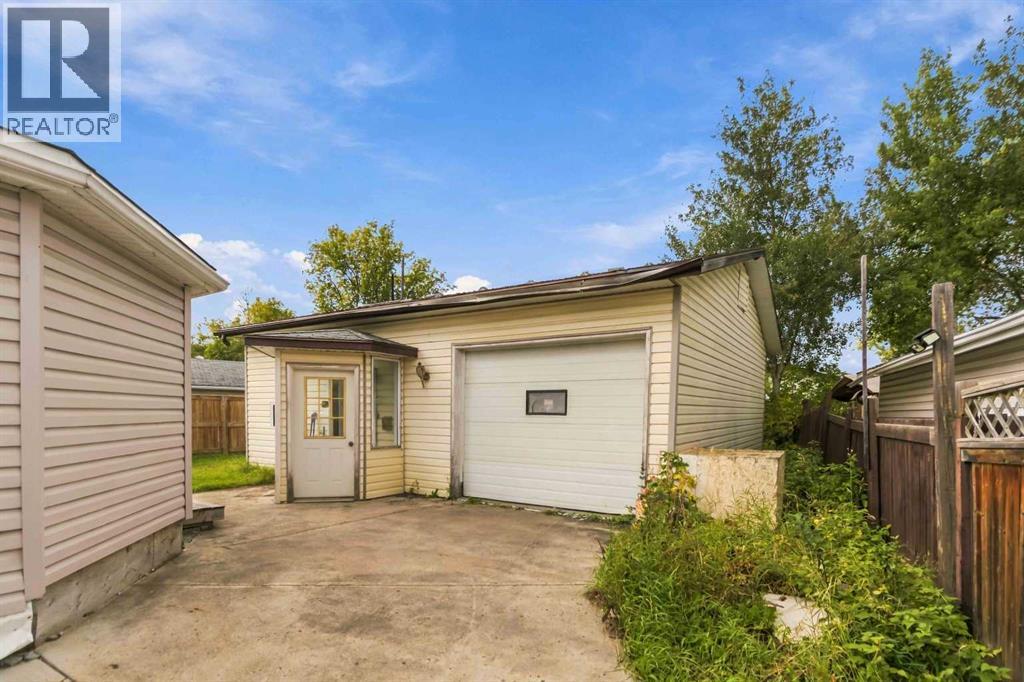34 Alberta Drive, Fort McMurray