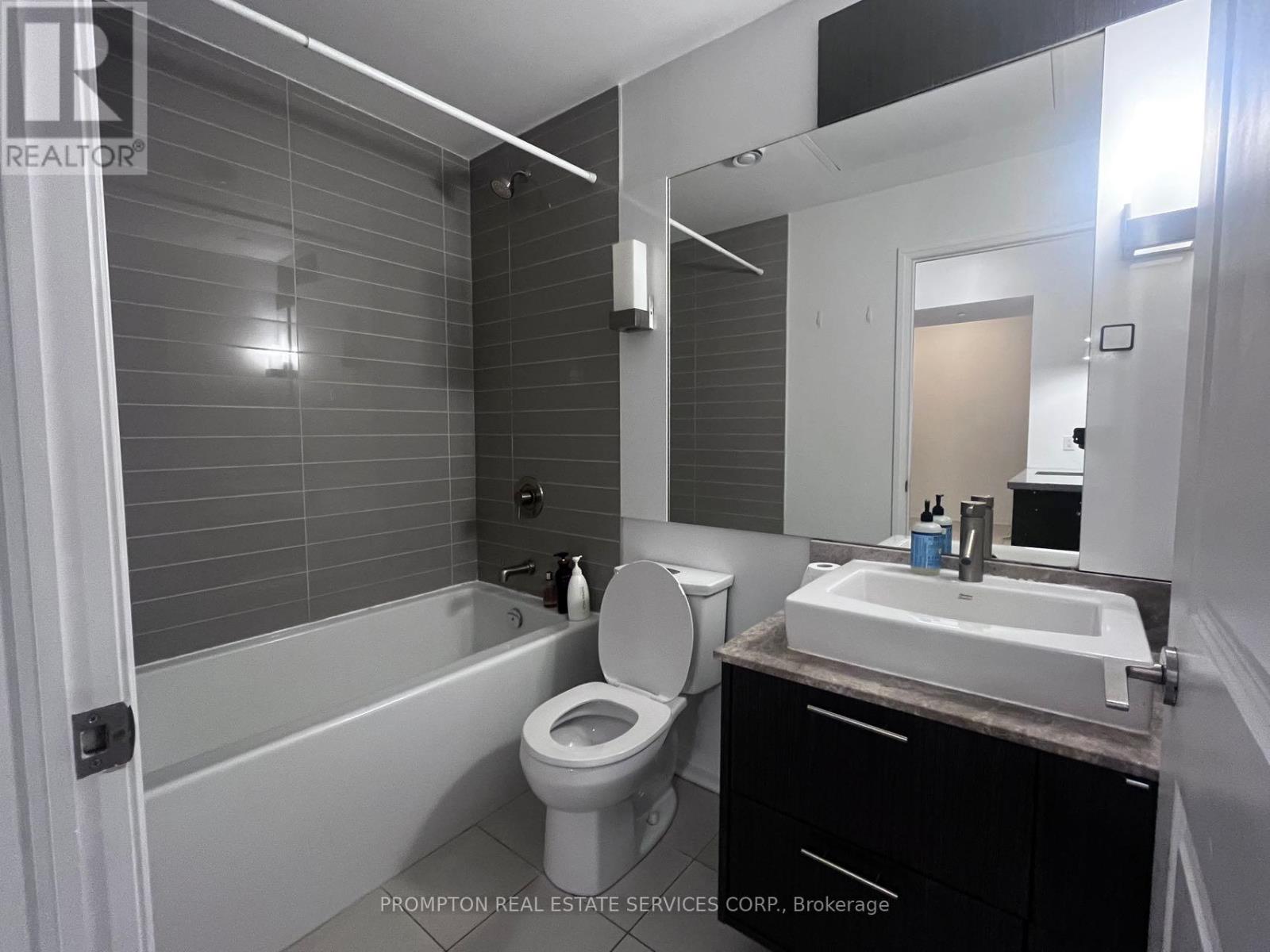 207 - 8 MERCER STREET, Toronto (Waterfront Communities) — photo 11