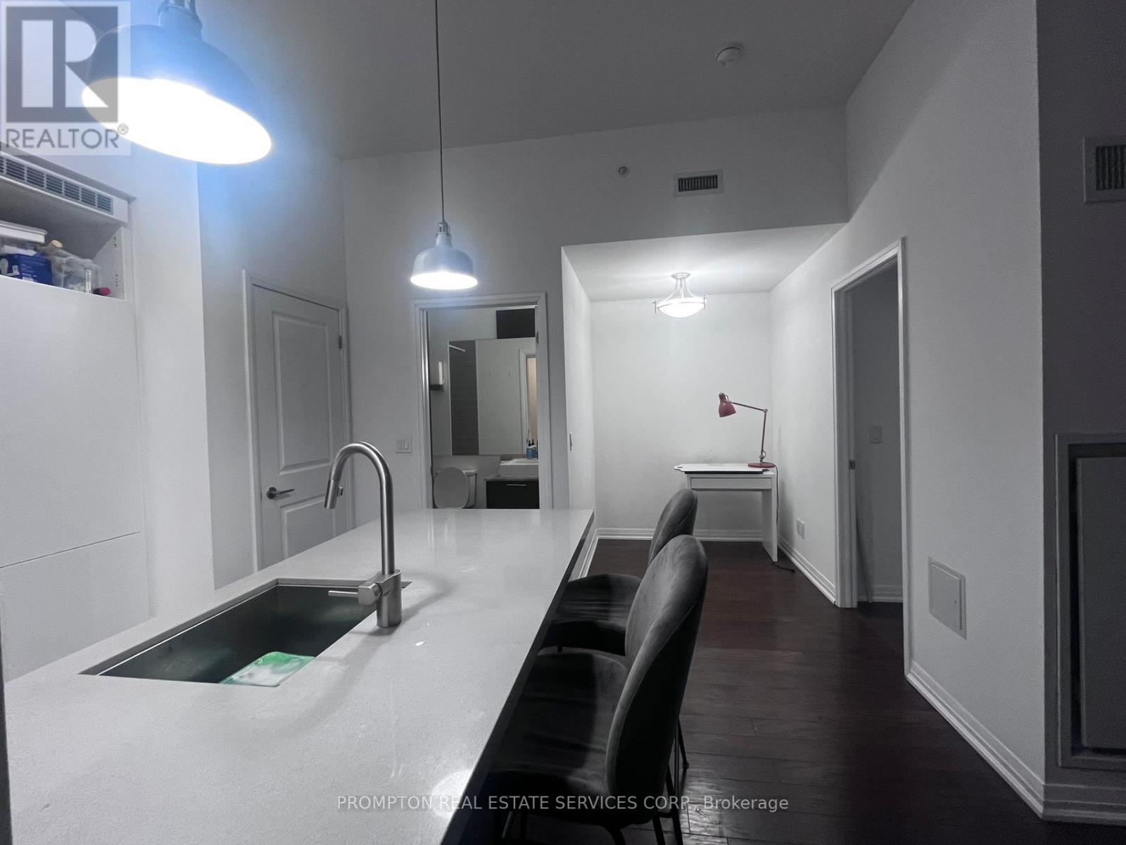 207 - 8 MERCER STREET, Toronto (Waterfront Communities) — photo 6