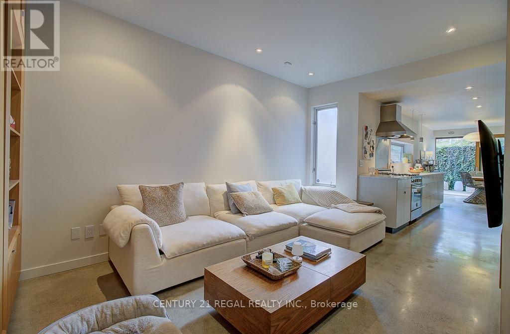 Photo of 9 REBECCA STREET