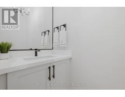 45 Boulton Trail, Oakville, ON L6H0Z9 Photo 24