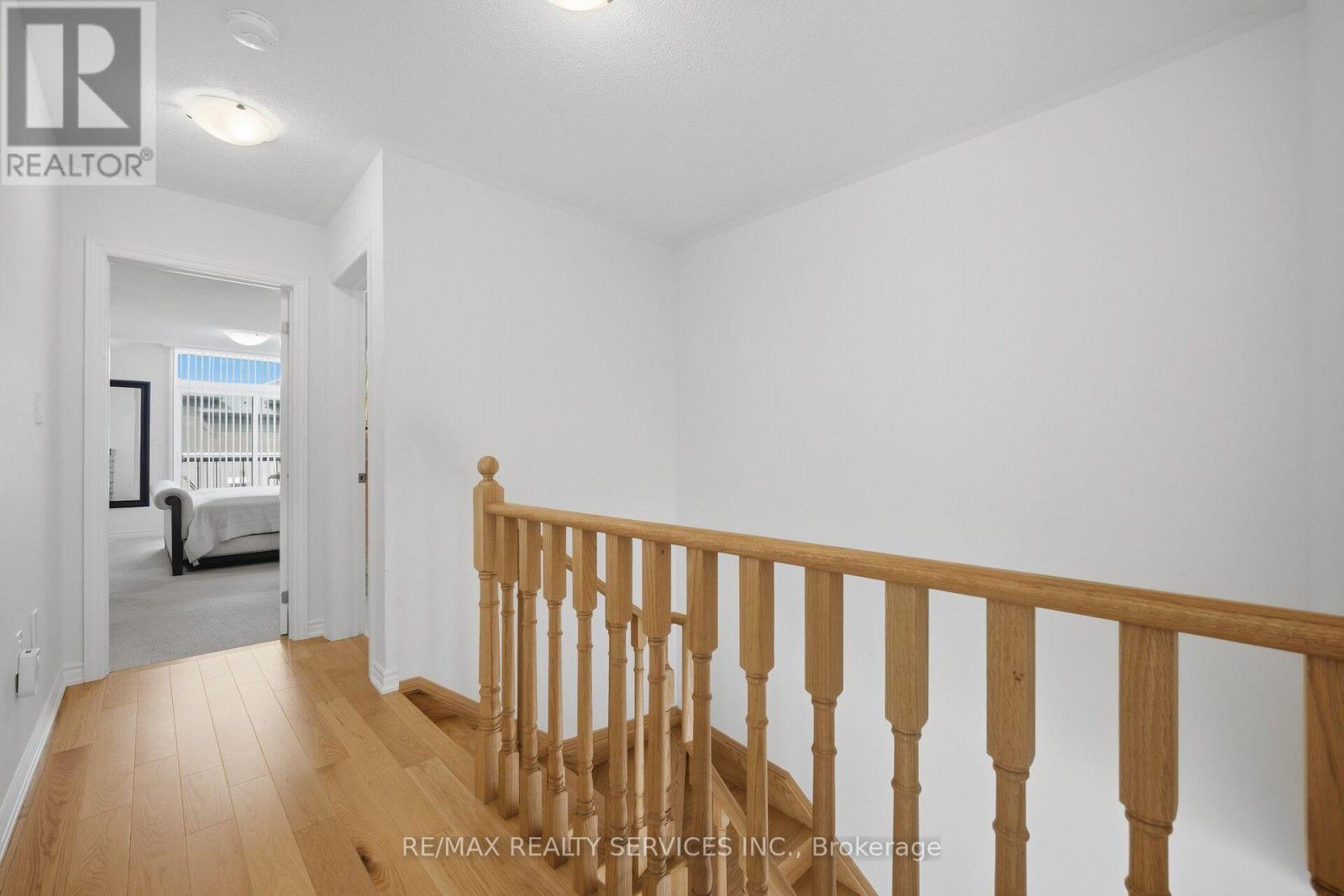 274 Carnwith Drive East, Whitby, ON photo 21