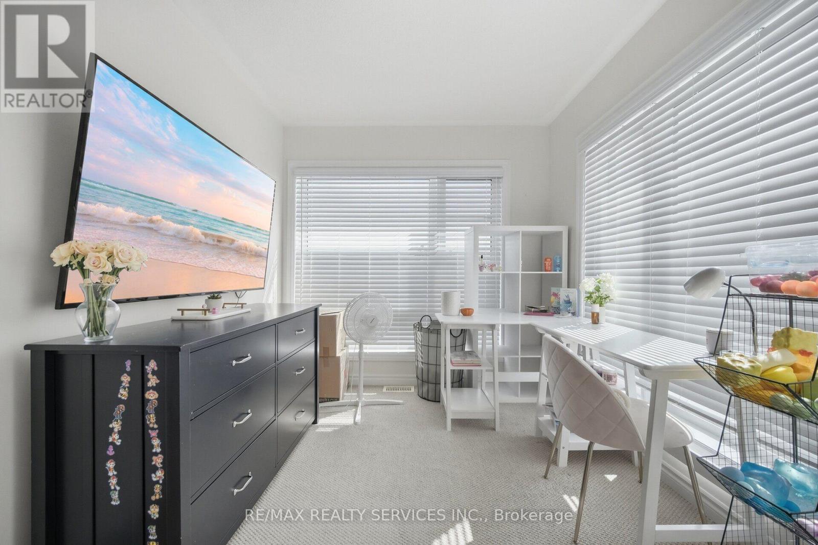 274 Carnwith Drive East, Whitby, ON photo 34