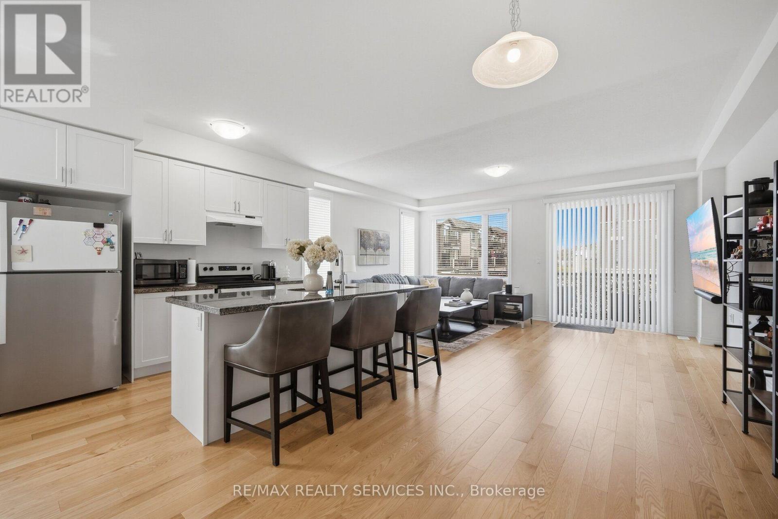 274 CARNWITH DRIVE E, Whitby (Brooklin) — photo 8