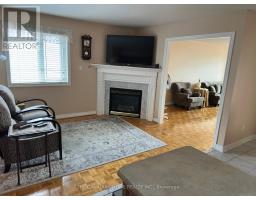 131 Colombo Crescent, Vaughan, ON L6A2T9 Photo 7
