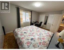 131 Colombo Crescent, Vaughan, ON L6A2T9 Photo 9