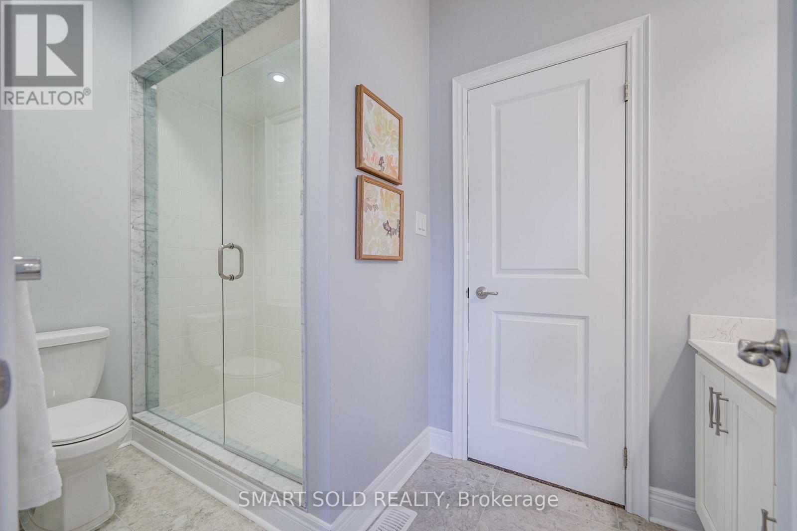75 HOEY CRESCENT - Image 40