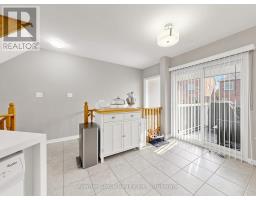 9 Adam Oates Heights, Toronto, ON M3L0G2 Photo 13