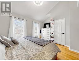9 Adam Oates Heights, Toronto, ON M3L0G2 Photo 21