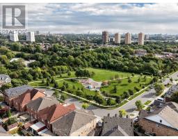 9 Adam Oates Heights, Toronto, ON M3L0G2 Photo 43