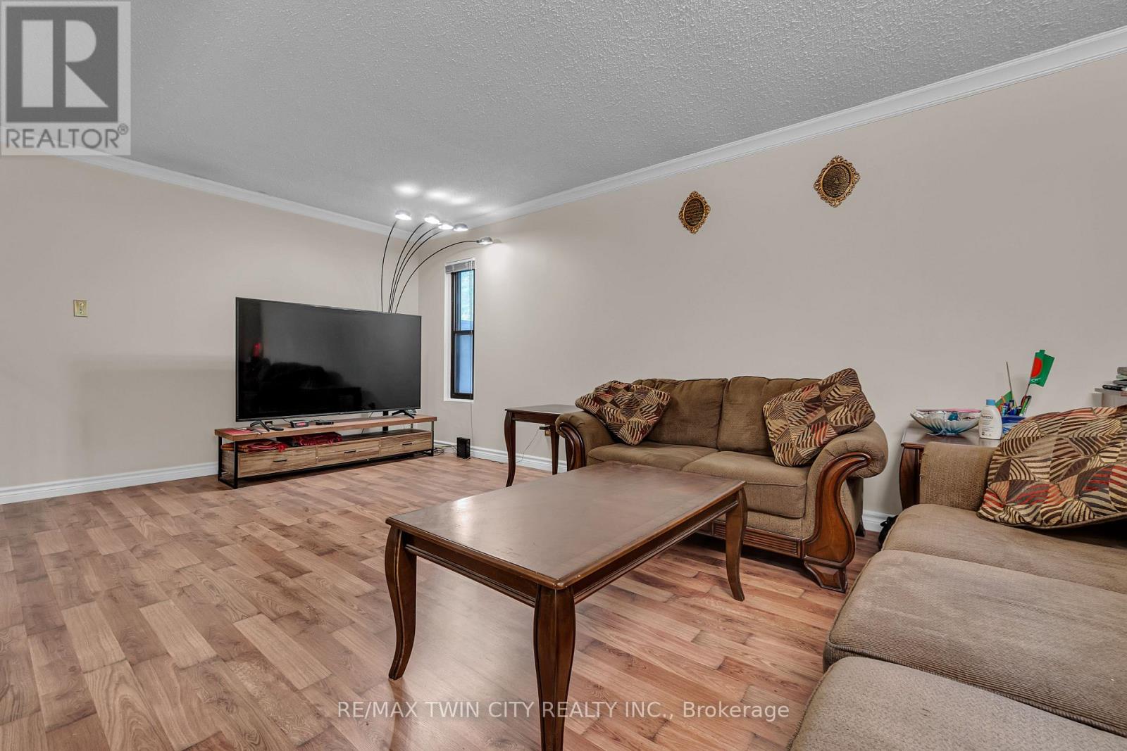 #121 45 MARKSAM ROAD - Image 15