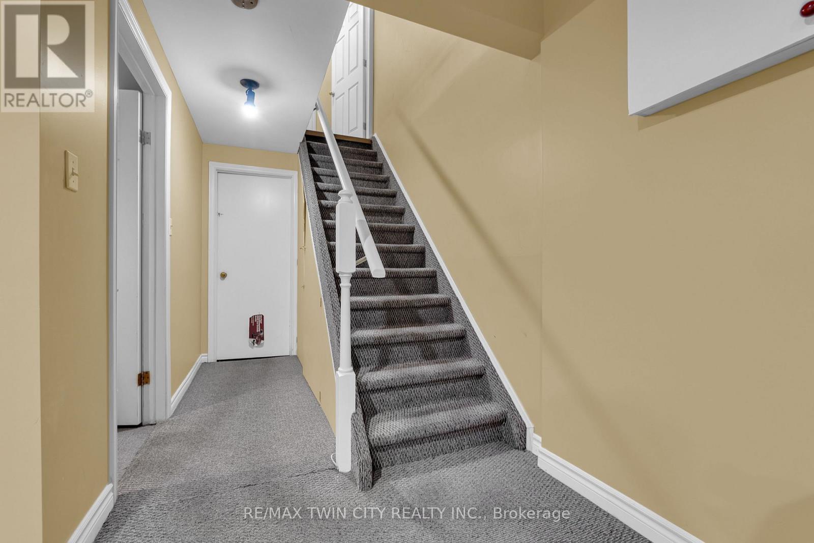 #121 45 MARKSAM ROAD - Image 30