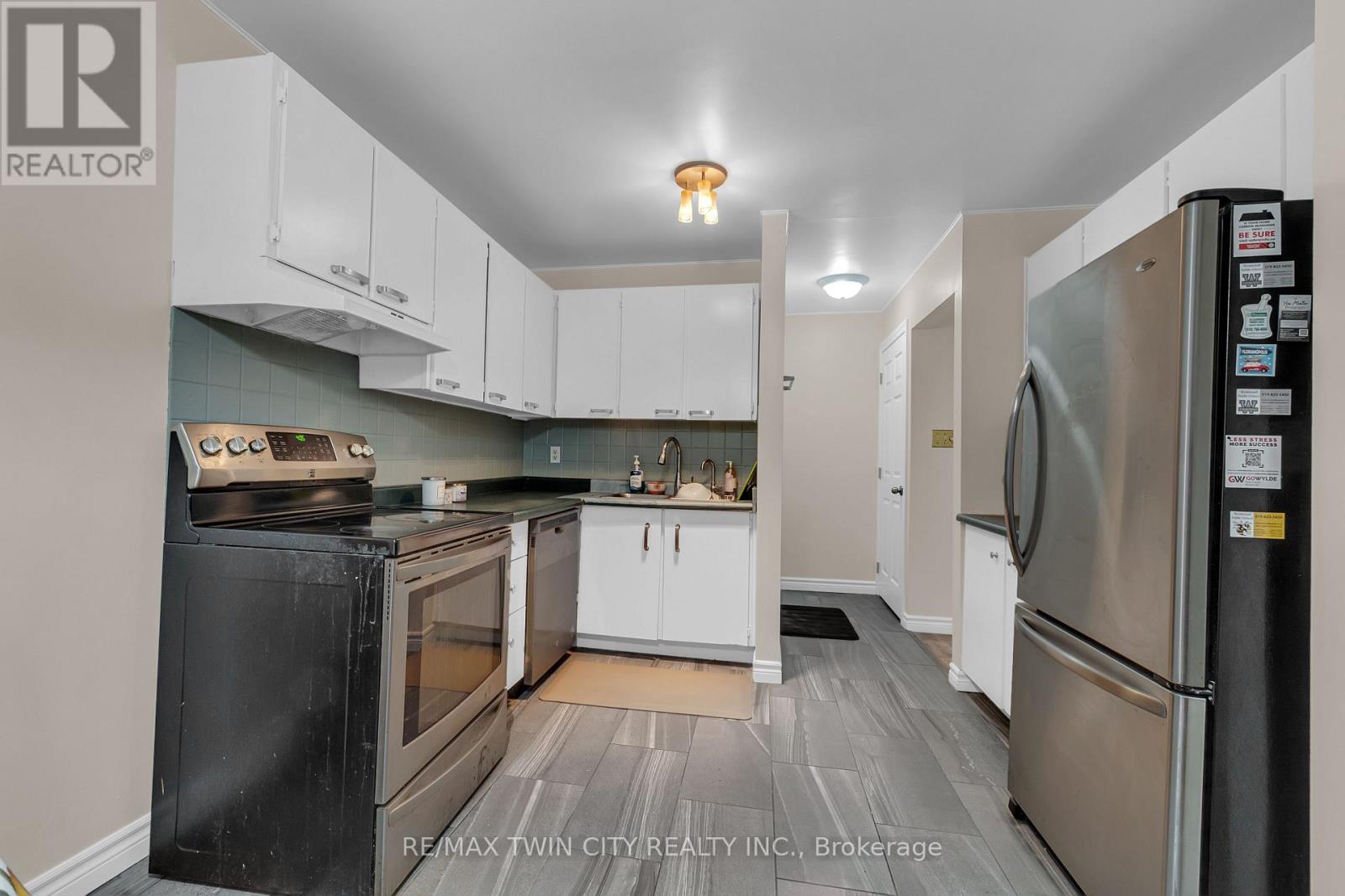 121 - 45 MARKSAM ROAD, Guelph (Willow West/Sugarbush/West Acres) — photo 9