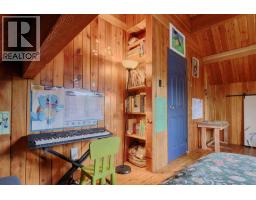 1013 Slocan Street, Slocan, BC V1L2C0 Photo 21