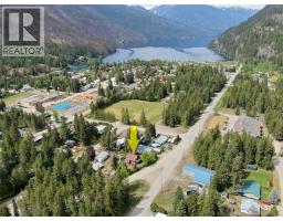 1013 Slocan Street, Slocan, BC V1L2C0 Photo 24