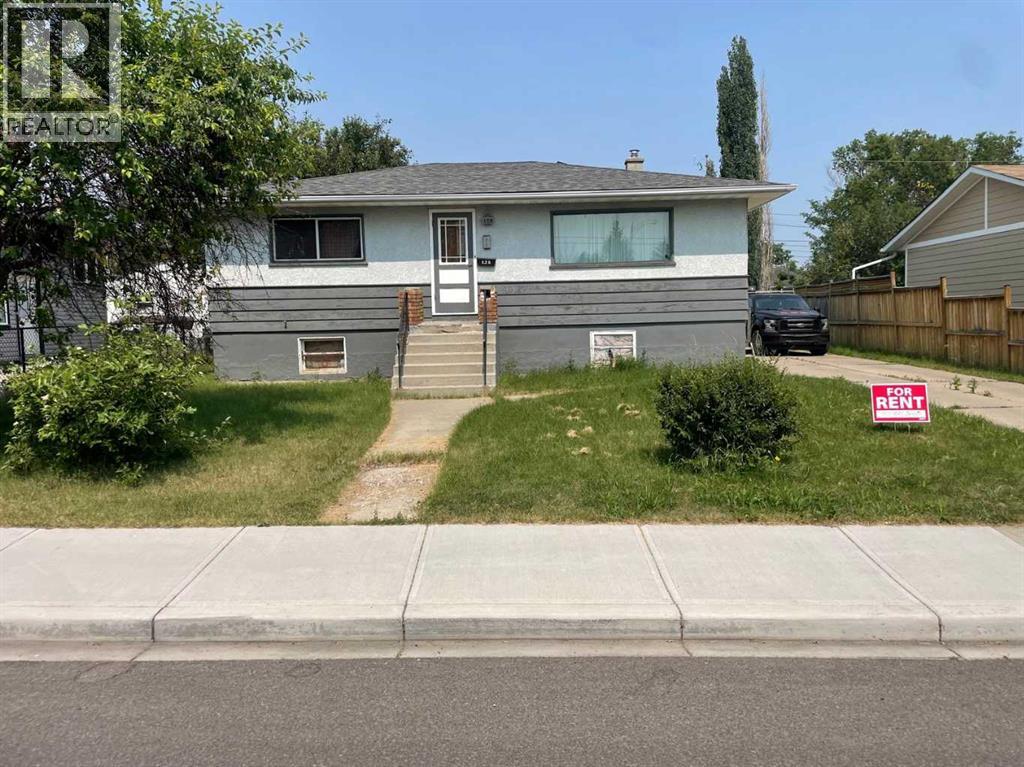 120 54 Avenue NW - 1