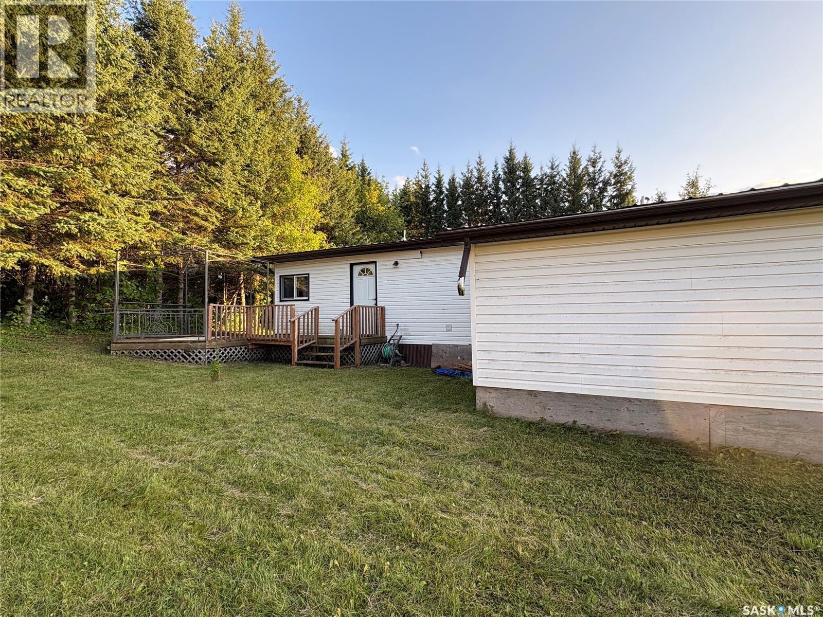 205 Sundby CRESCENT, Big River — photo 3